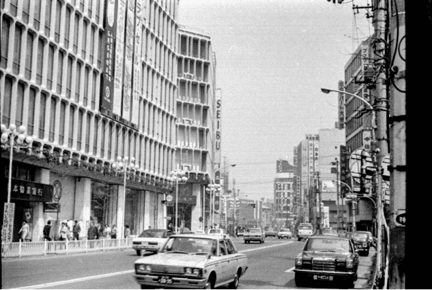 KUKI老粉才懂的黑历史:拍过80年代AV、发明炮架、运营X CITY,如今把42年体位大数据塞进飞机杯插图1 KUKI老粉才懂的黑历史:拍过80年代AV、发明炮架、运营X CITY,如今把42年体位大数据塞进飞机杯插图1